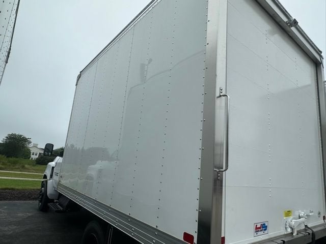 2024 Chevrolet Silverado 5500 HD Work Truck