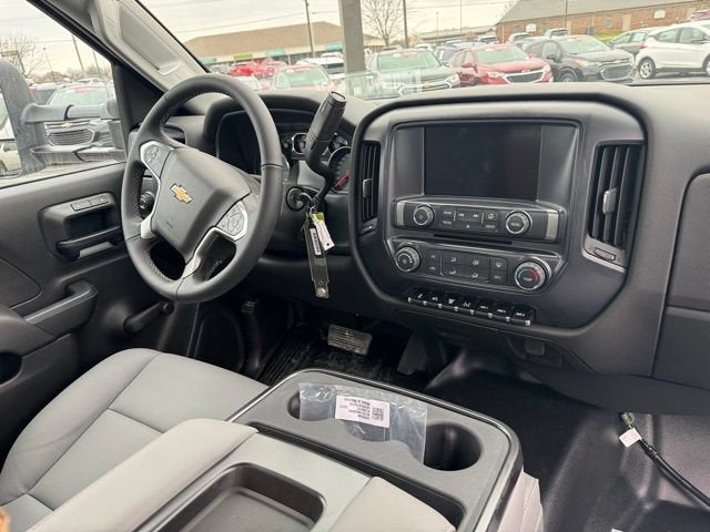 2024 Chevrolet Silverado 5500 HD Work Truck