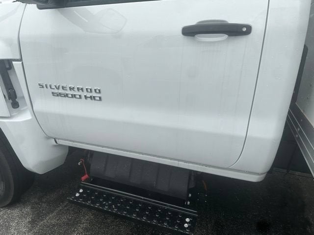 2024 Chevrolet Silverado 5500 HD Work Truck