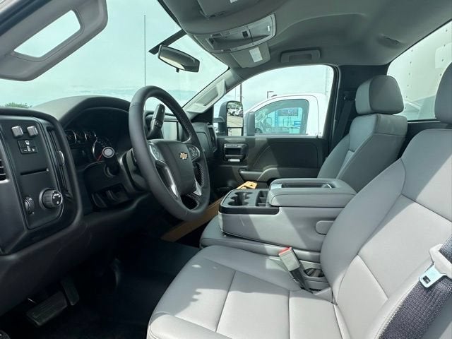 2024 Chevrolet Silverado 5500 HD Work Truck