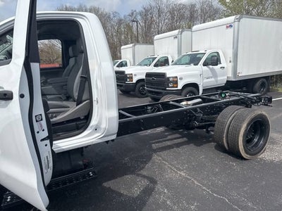 2024 Chevrolet Silverado 5500 HD Work Truck