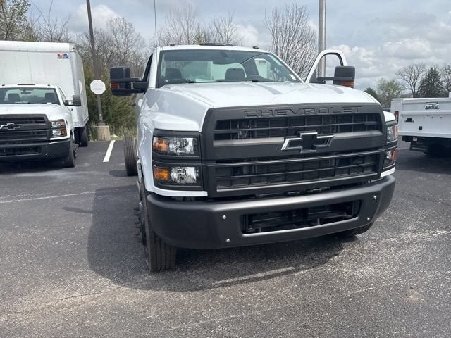 2024 Chevrolet Silverado 5500 HD Work Truck