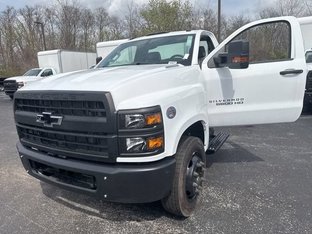 2024 Chevrolet Silverado 5500 HD Work Truck
