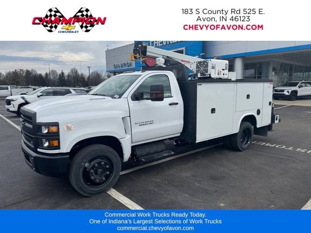 2024 Chevrolet Silverado 5500 HD Work Truck