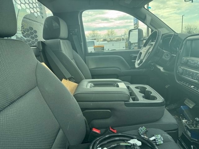 2024 Chevrolet Silverado 5500 HD Work Truck
