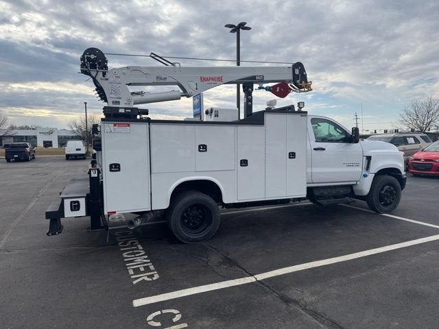 2024 Chevrolet Silverado 5500 HD Work Truck