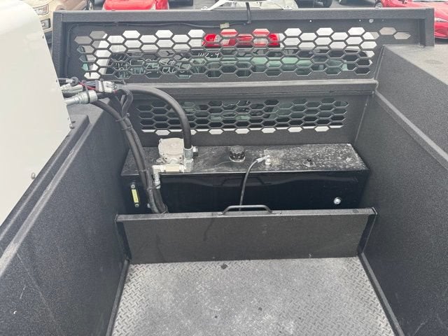 2024 Chevrolet Silverado 5500 HD Work Truck