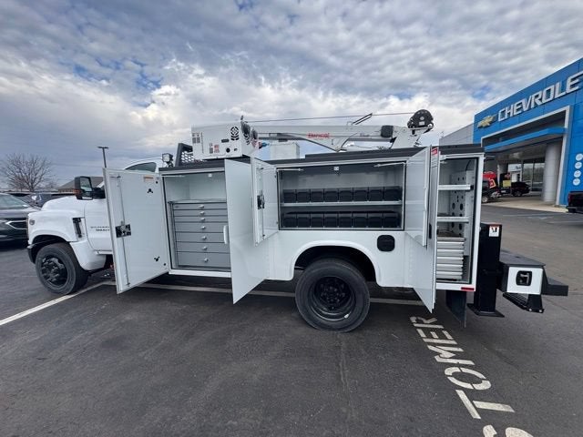 2024 Chevrolet Silverado 5500 HD Work Truck