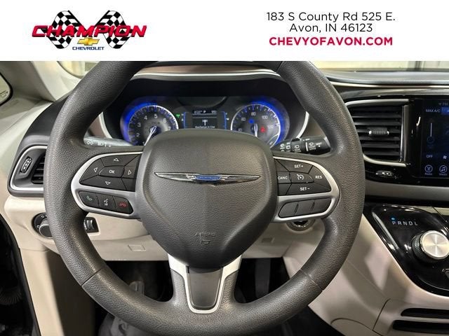 2017 Chrysler Pacifica Touring