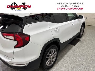 2024 GMC Terrain SLT