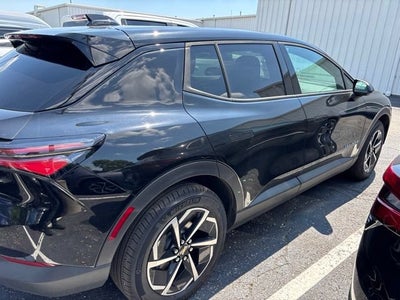 2025 Chevrolet Equinox EV LT