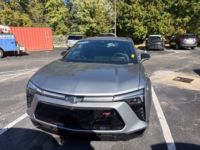 Used 2024 Chevrolet Blazer EV RS with VIN 3GNKDCRJXRS152200 for sale in Avon, IN