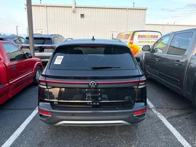 2025 Volkswagen Taos SE