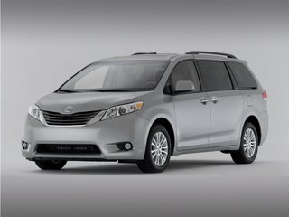 2012 Toyota Sienna XLE V6 8 Passenger