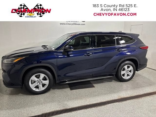 2022 Toyota Highlander 2